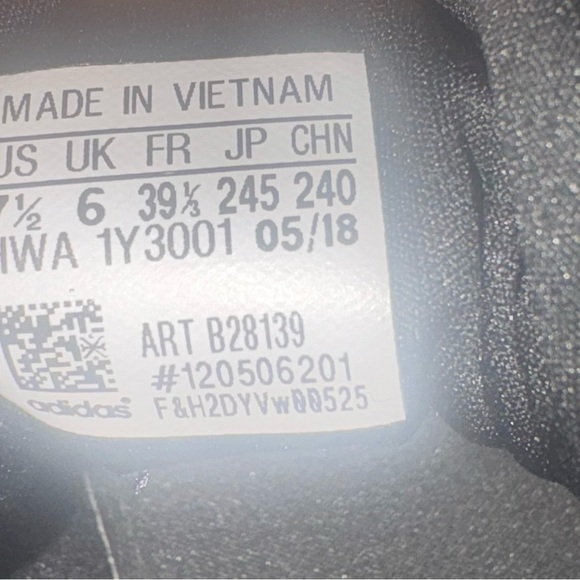 Adidas Women’s Black Sneakers - Picture 6 of 6